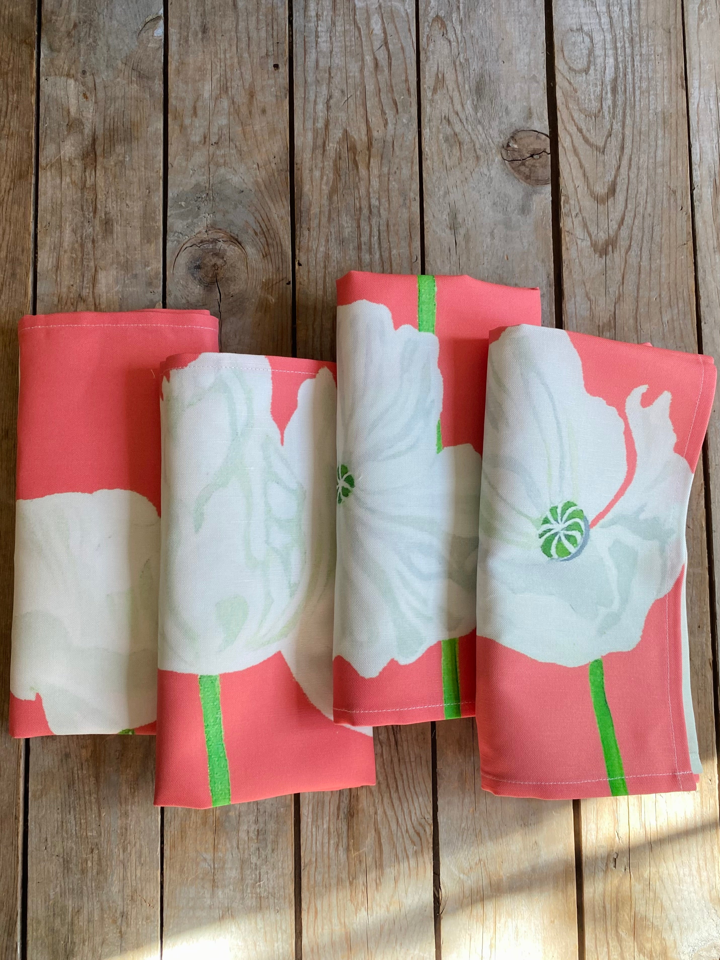 Napkin Set: White Poppies on Pink