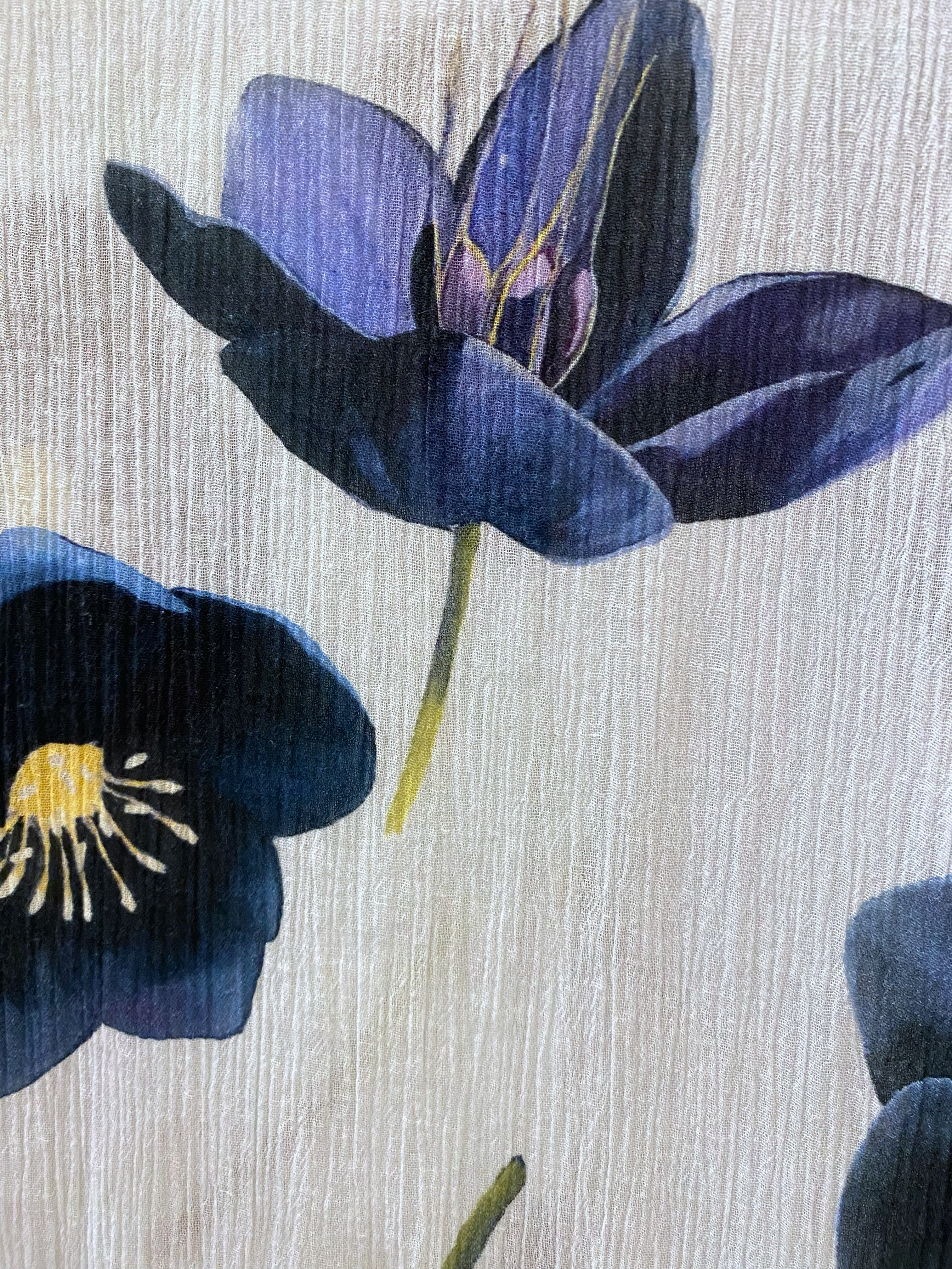 Caftan in Cotton Crepe: Black Hellebore on Snow