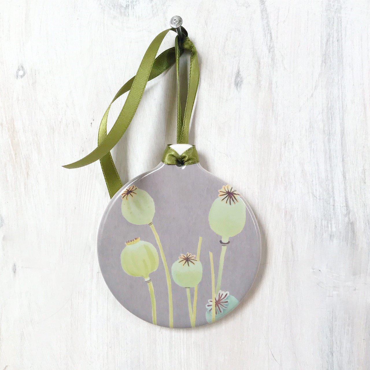 Room Ornament: Poppy Pods on Grey-India & Purry